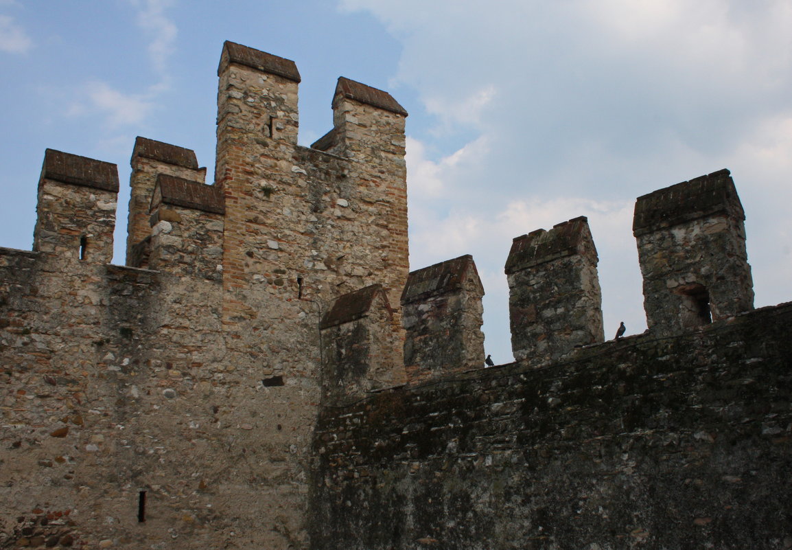 Замок Скалигеров в Сирмионе - Лира Цафф