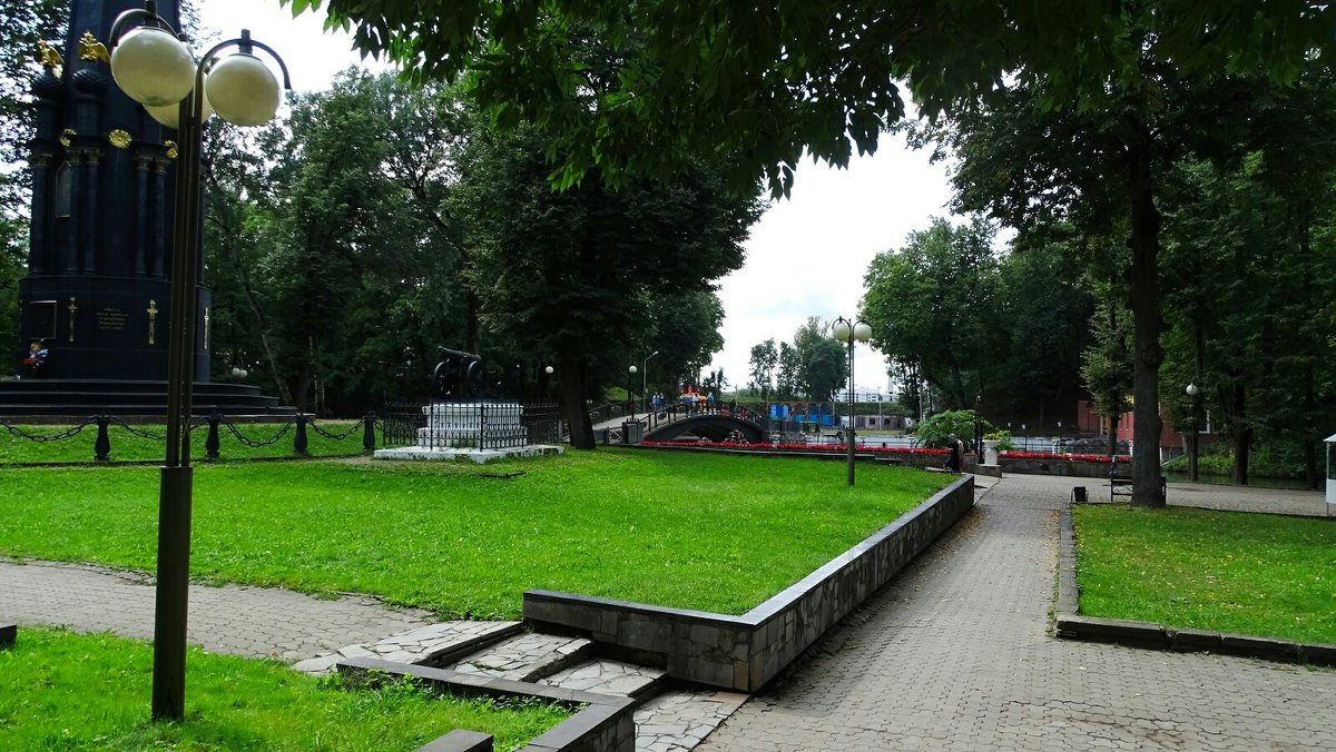Городской сад - Милешкин Владимир Алексеевич 