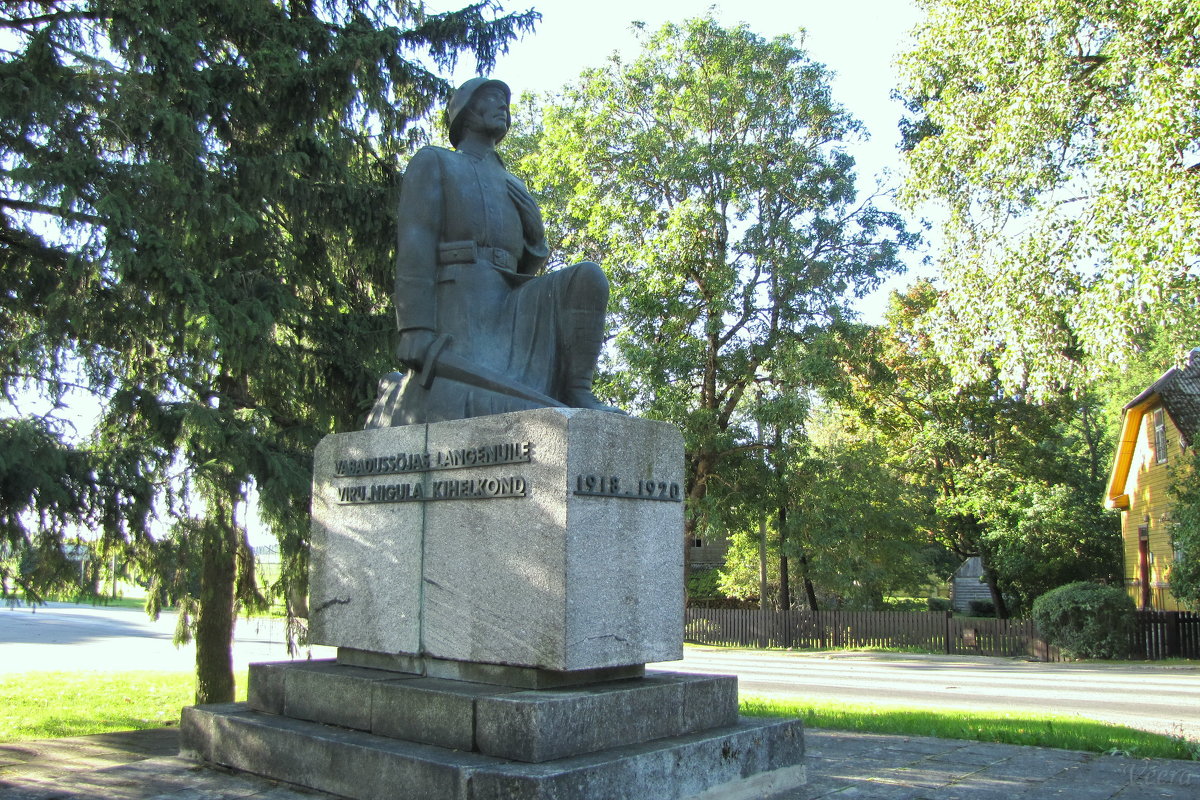 Памятник - veera v