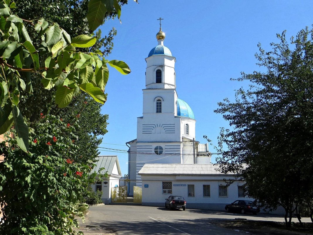 Свято-Успенский храм в городе Аксае - Татьяна Смоляниченко