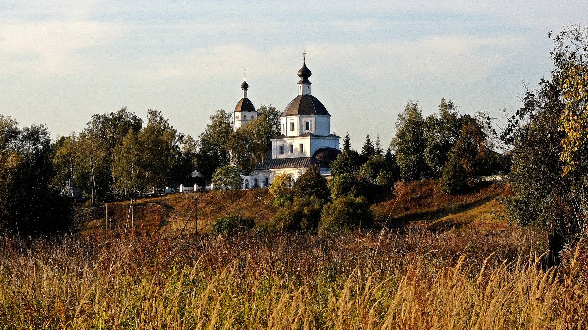 Церковь Рождества Пресвятой Богородицы в Образцово - Леонид leo