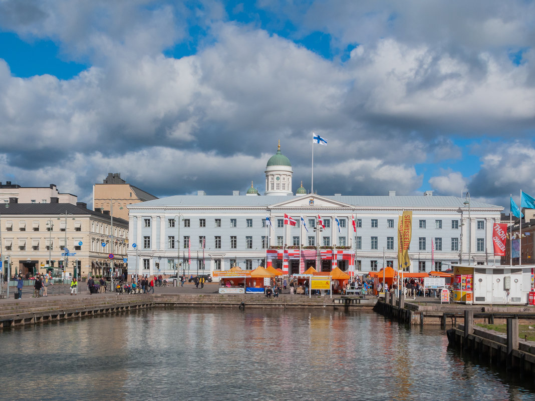 Helsinki City Hall. - Борис Калитенко