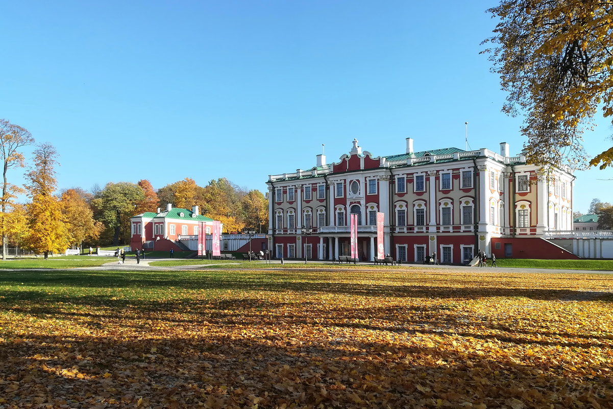 Кадриоргский художественный музей в здании Кадриоргского дворца - veera v