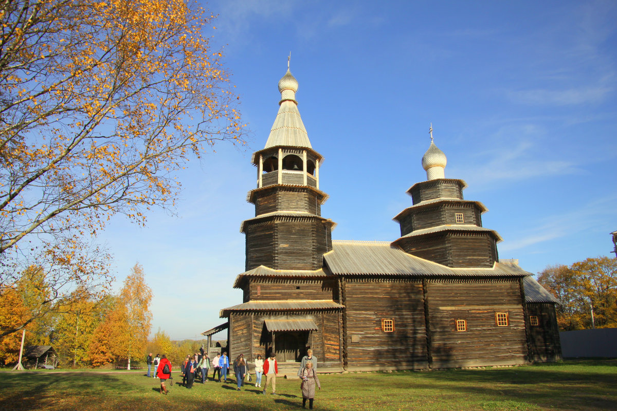 Храм в Витославлицах - Валентина 