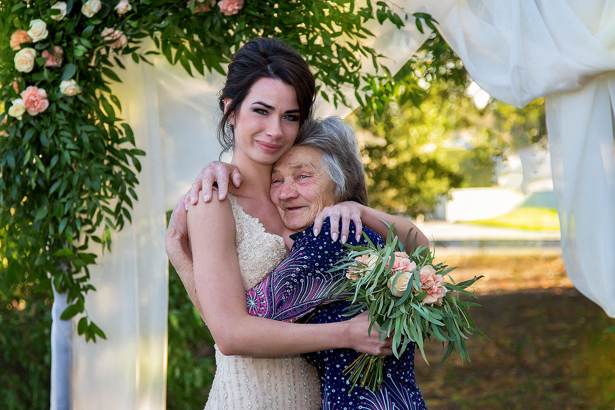 Невеста с любимой бабушкой - Наталья Кузнецова