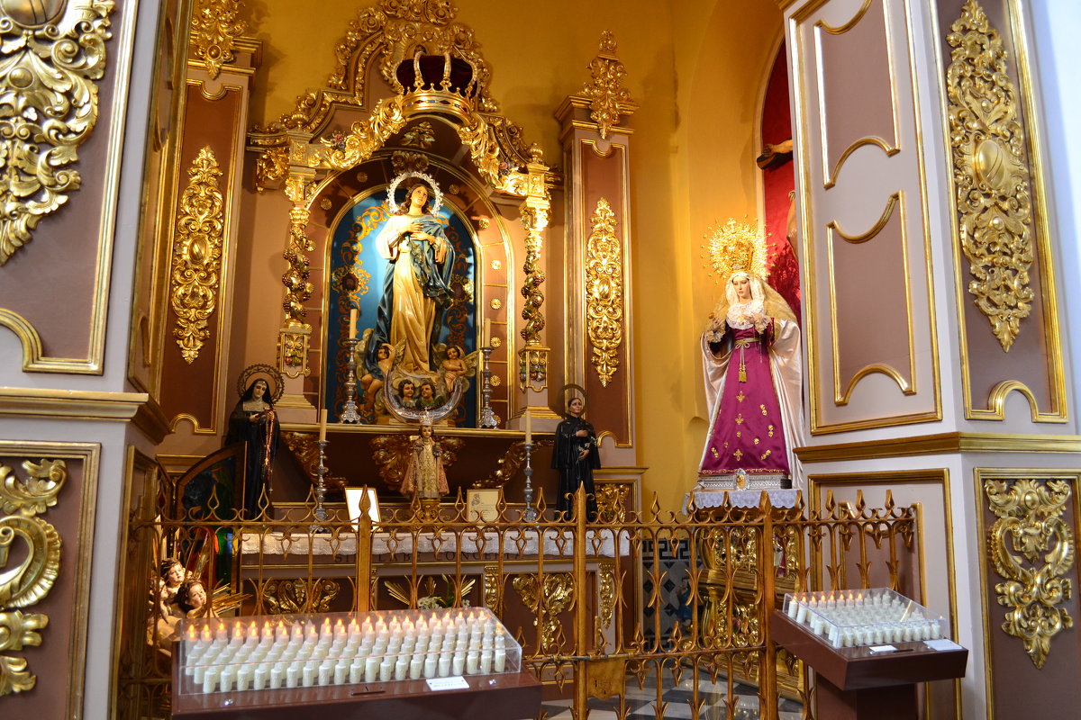 В церкви Санта Мария де Энкарнасьон - Ольга 