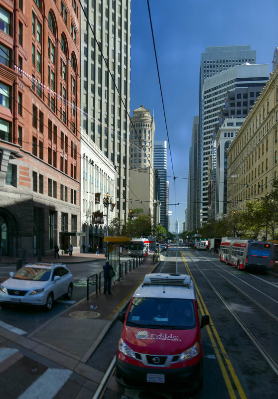 По улицам Сан Франциско (фото 4, из автобуса, через стекло) - Юрий Поляков