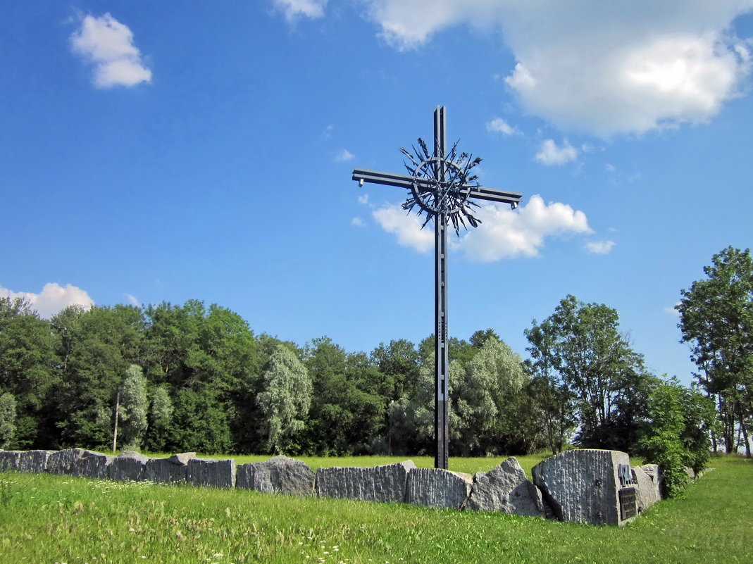 Памятник солдатам 20-й ''эстонской'' дивизии Waffen SS - veera v