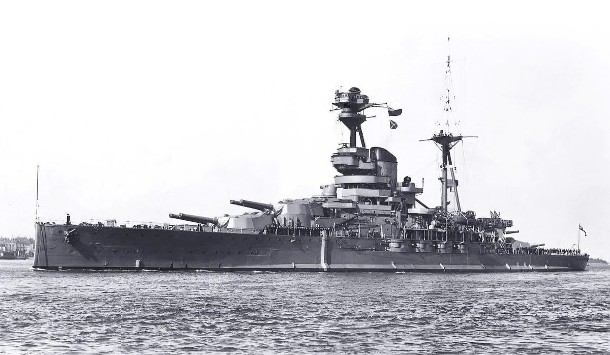 "HMS Resolution". battleship. - Александр 