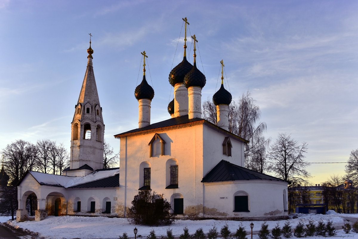 Церковь Николы мокрого с колокольней Ярославль