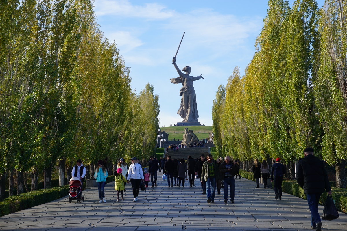 Волгоград.   Мамаев курган - Ирина Домнина