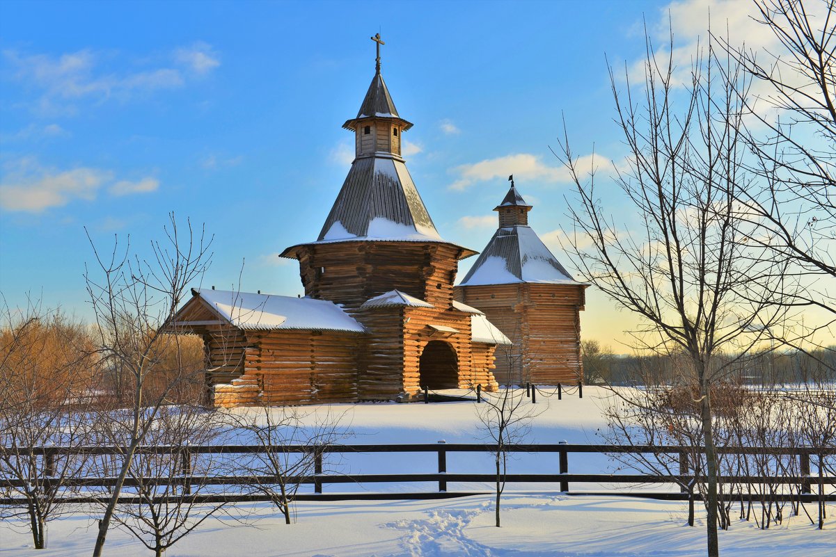 Проездные  ворота Николо-Карельского монастыря - Константин Анисимов