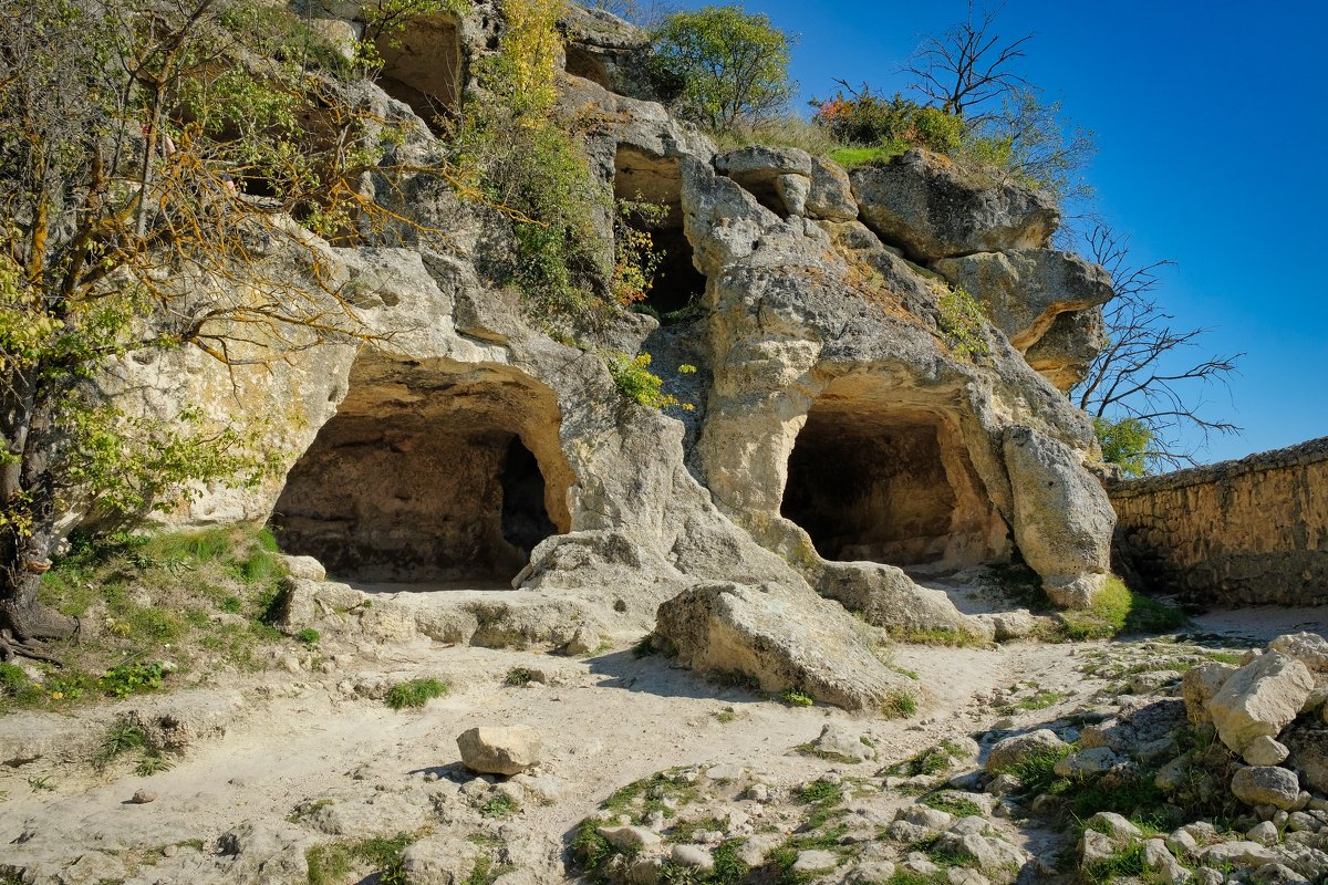 Бахчисарай пещерный город осенью