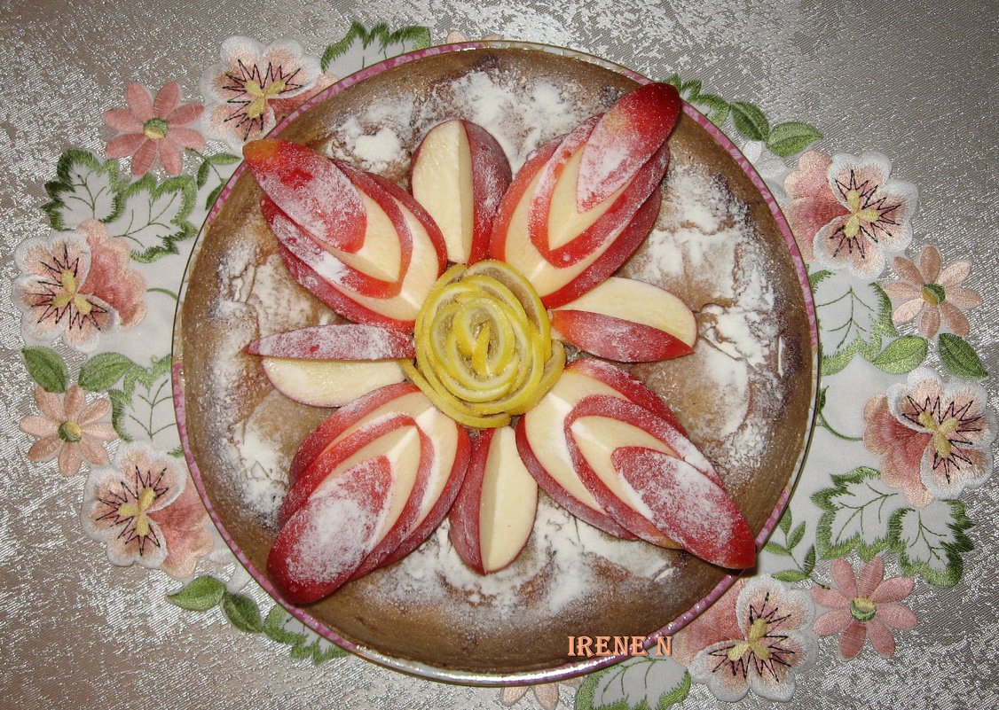 Шарлотка с яблоками - IRENE N (miss.nickolaeva)