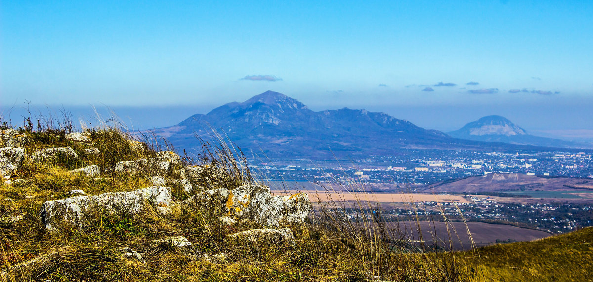 Вид с горы "Джуца" - Диана 