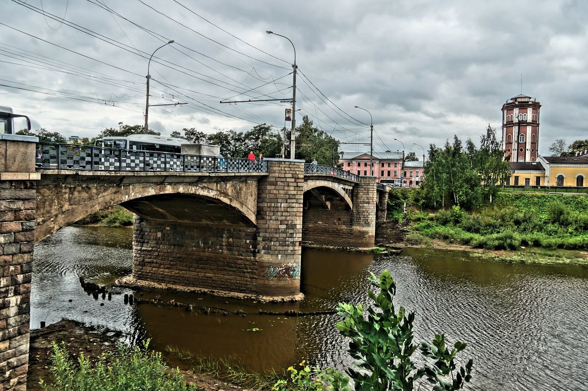 Октябрьский мост - Roman M,