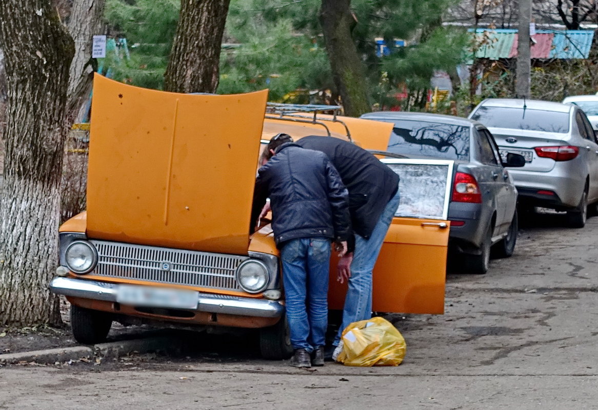 Москвич не для езды а для ремонта -:) - Sam Foto