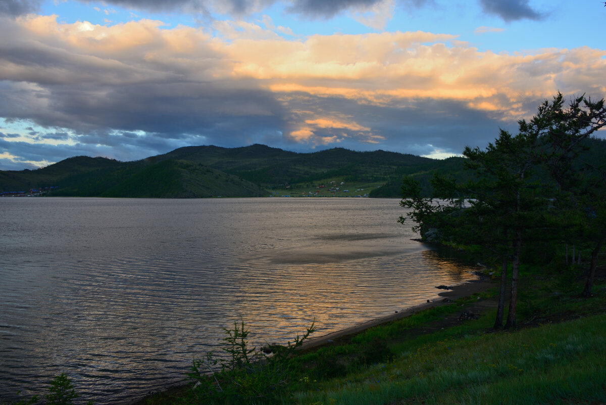 *** - Александр Хаецкий