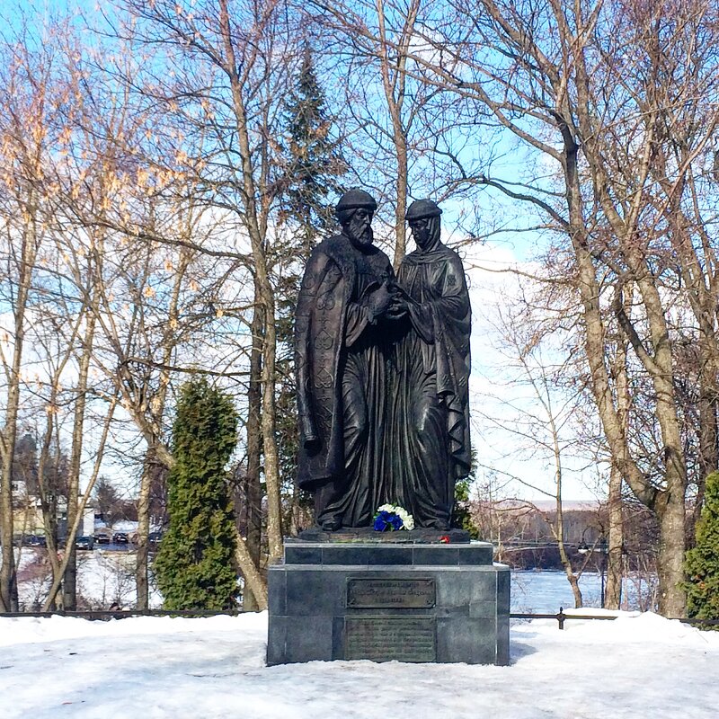 Александровской сад, памятник Пётру и Февронии - Татьяна 