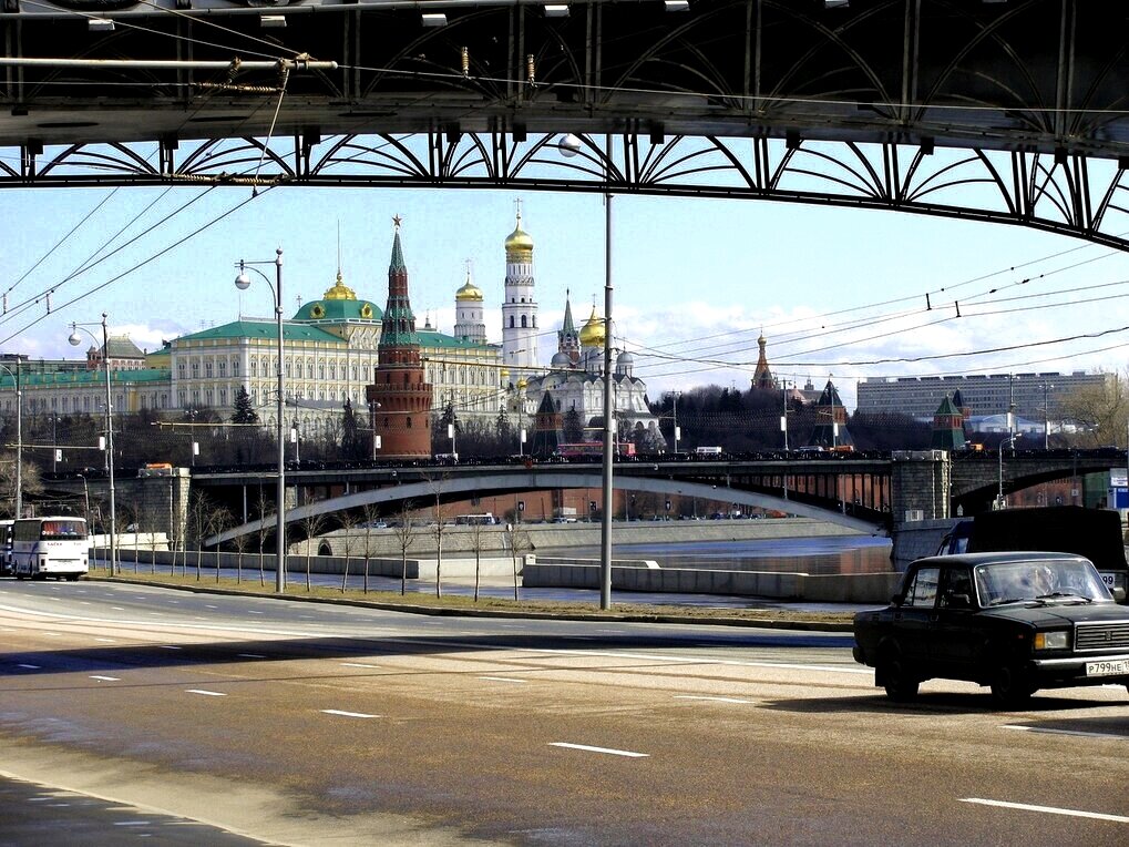 Вид на Кремль от патриаршего моста - Татьяна Беляева