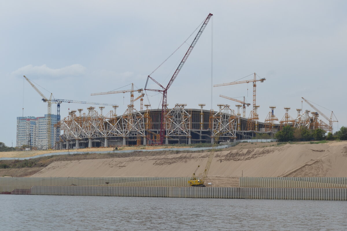 Как строился футбольный стадион в Волгограде... - Георгиевич 