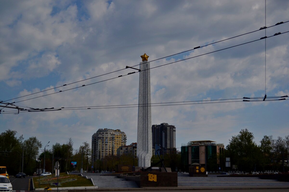 Площадь 10 Апреля в Одессе. - sokoban 
