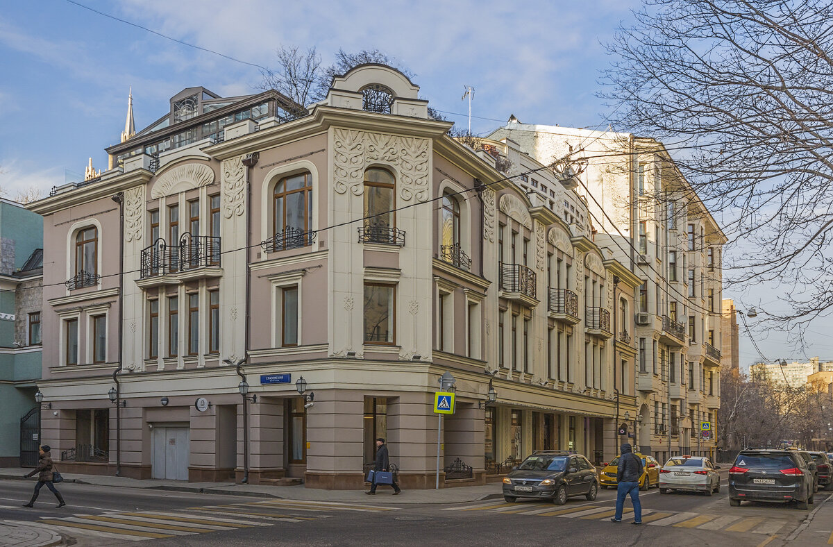 В переулках Москвы. - Aleksey Afonin