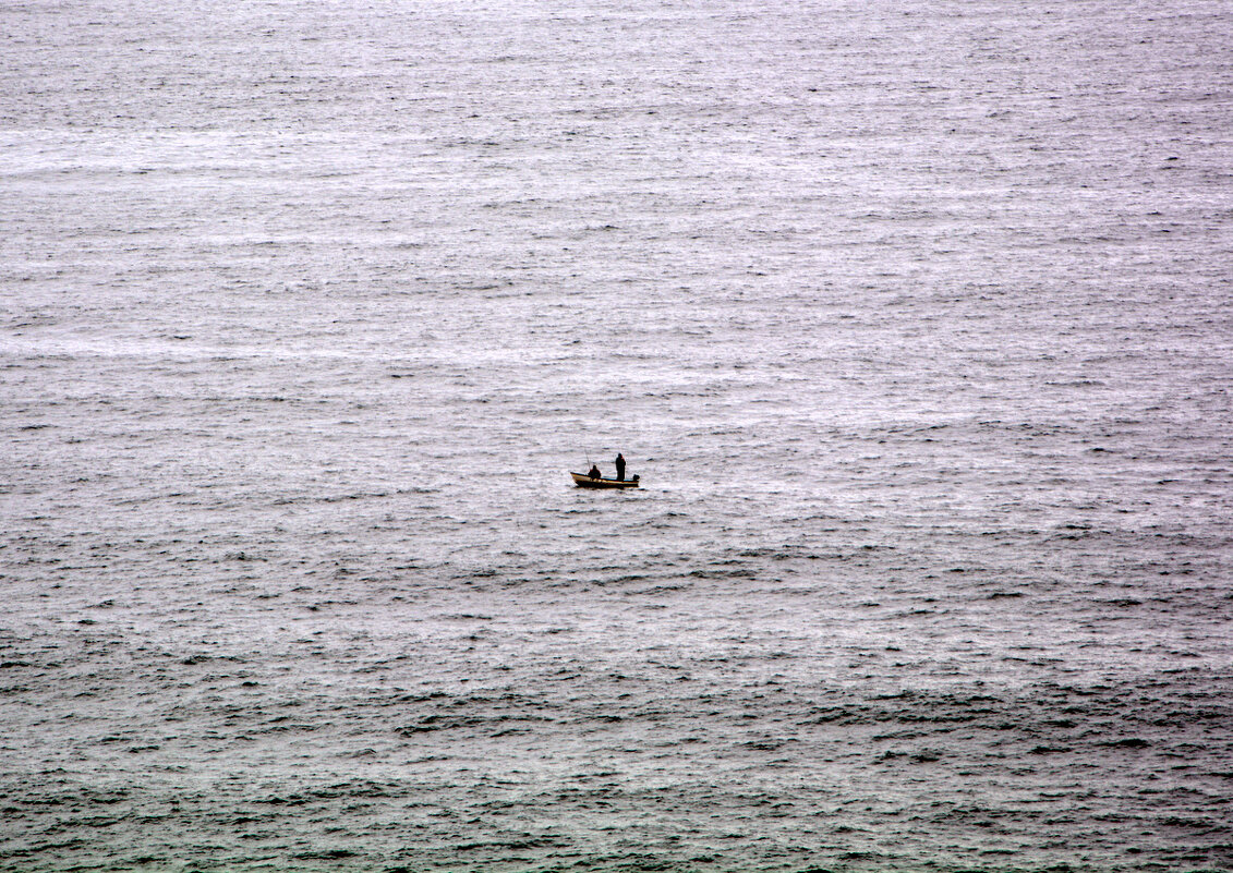 Маленькая лодочка затерялась в море... - Ольга (crim41evp)