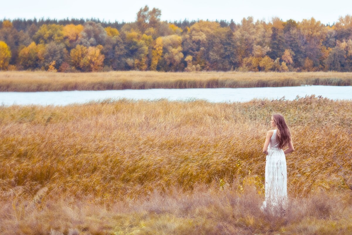 Девушка Осень - Наталья Ромашова