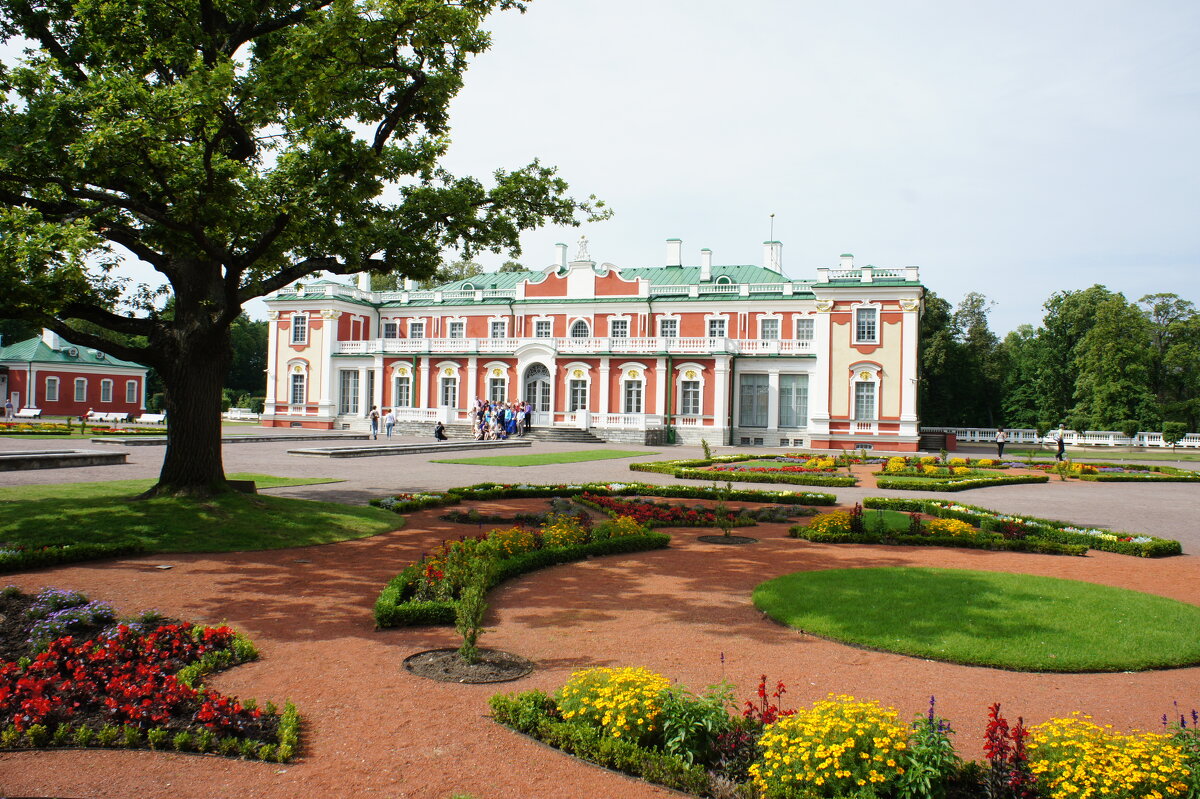 Кадриоргский (Екатеринентальский) дворец - Елена Павлова (Смолова)