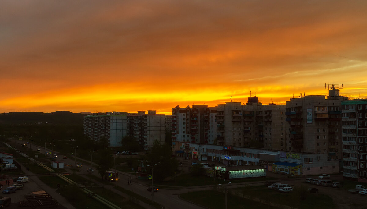 На закате дня. - Виктор Иванович Чернюк