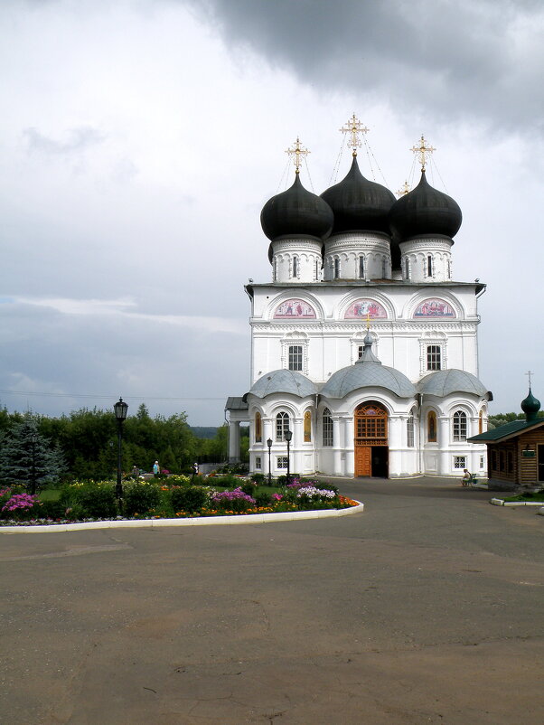 Трифонов монастырь - Vlad Сергиевич