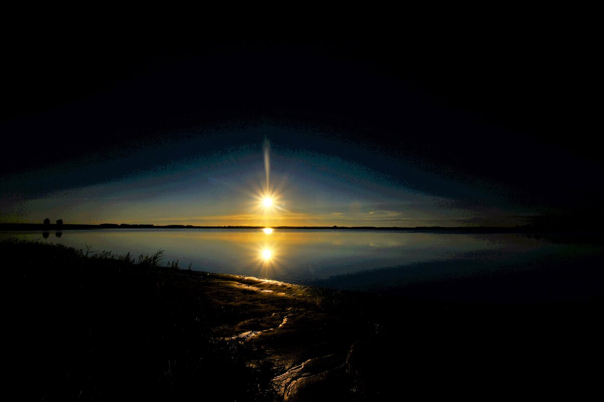 Озеро Сульфатное (Шамиля)ю Восход солнца. 1 - Евгений Роньжин
