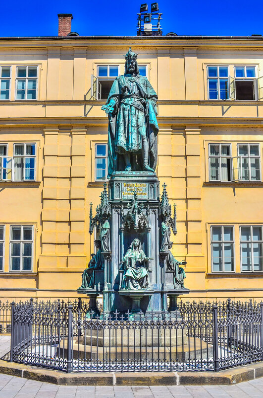 Памятник императору Карлу IV в Праге - Eldar Baykiev