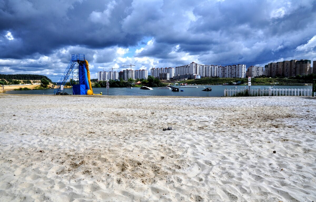 Пляж - Анатолий Колосов