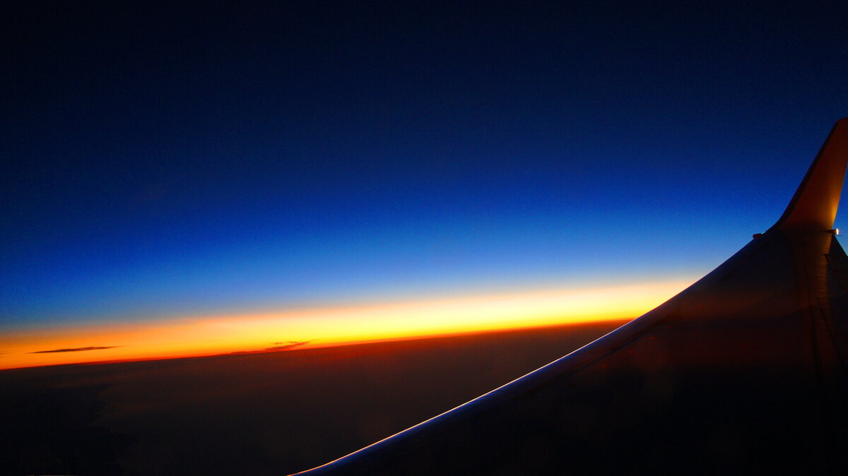 Заход солнца на высоте 11 000 м - Oleg K
