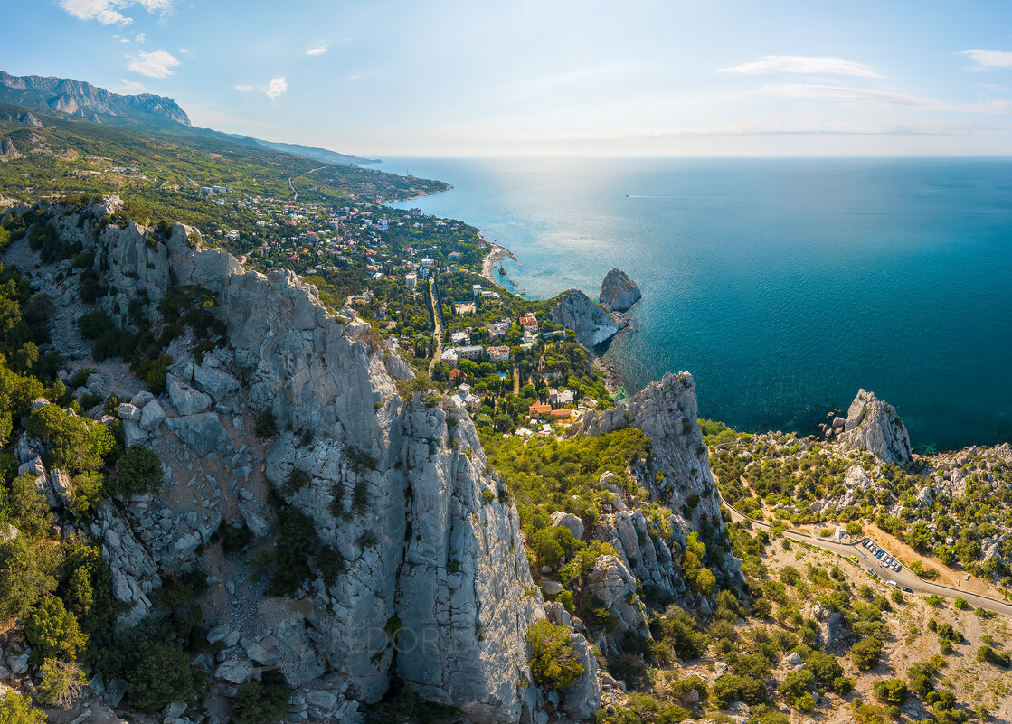Скалистые берега Крыма