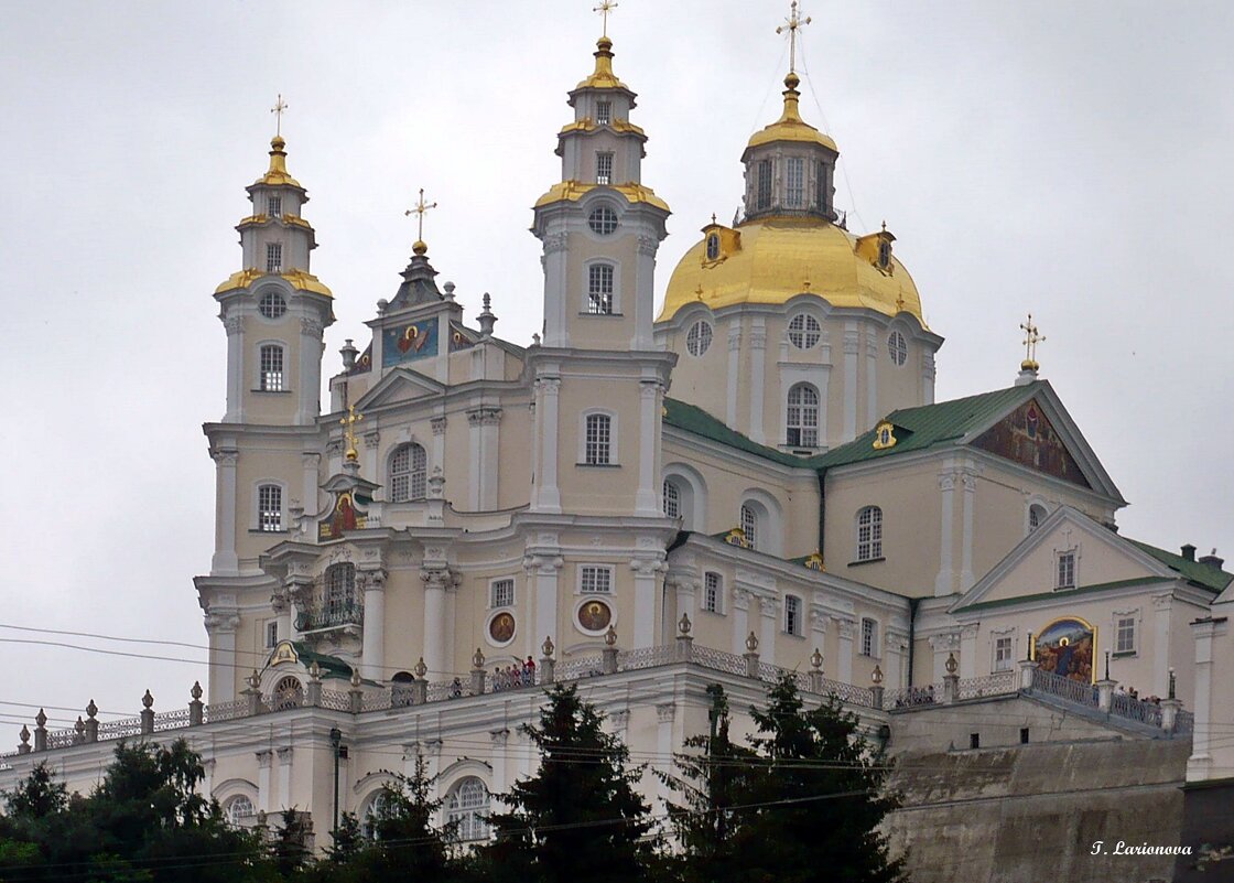 Почаевская Лавра где находится