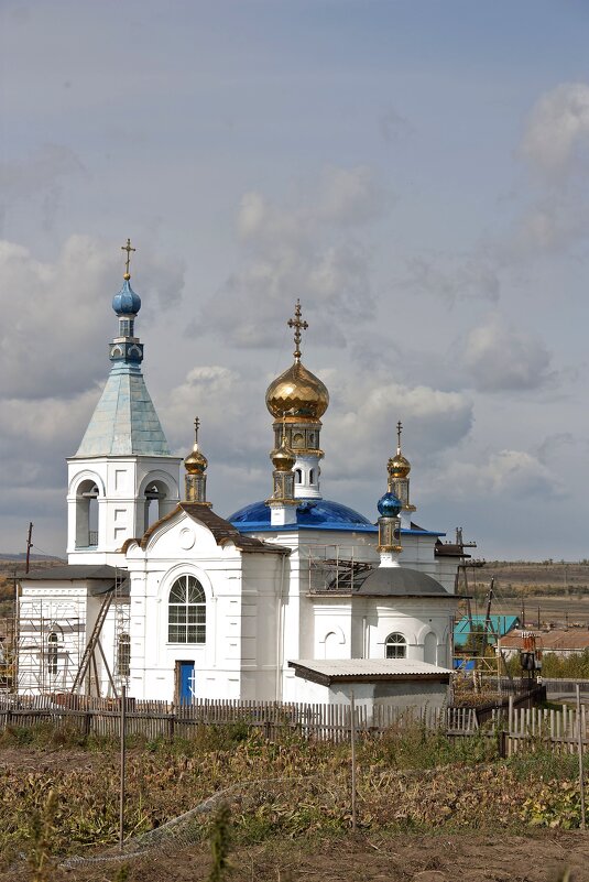 Реставрация  старой церкви под Минусинском - Виктор 