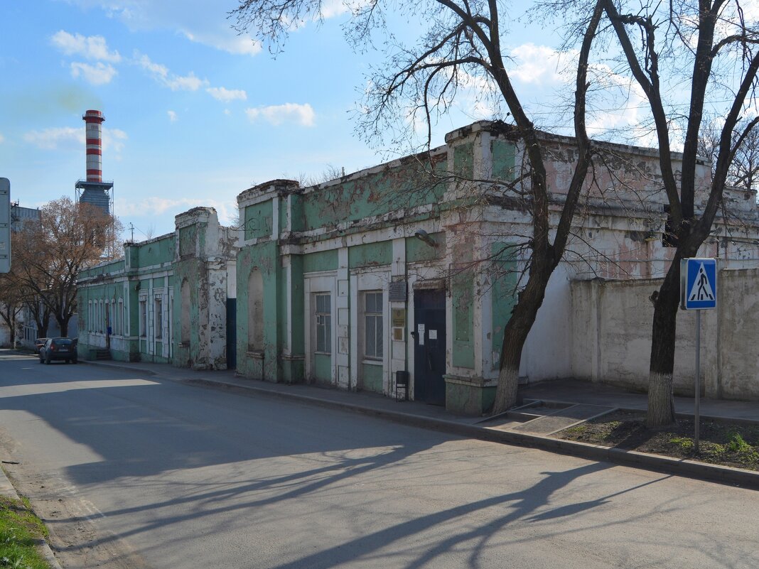 Шахты. Административное здание ГРЭС им. Артёма. - Пётр Чернега