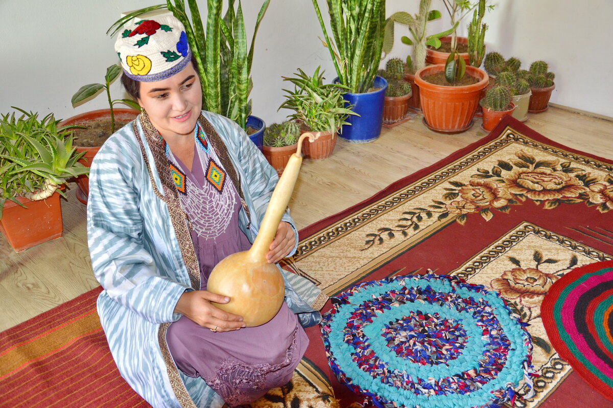 Национальная женская одежда Узбекистана - Юрий Владимирович