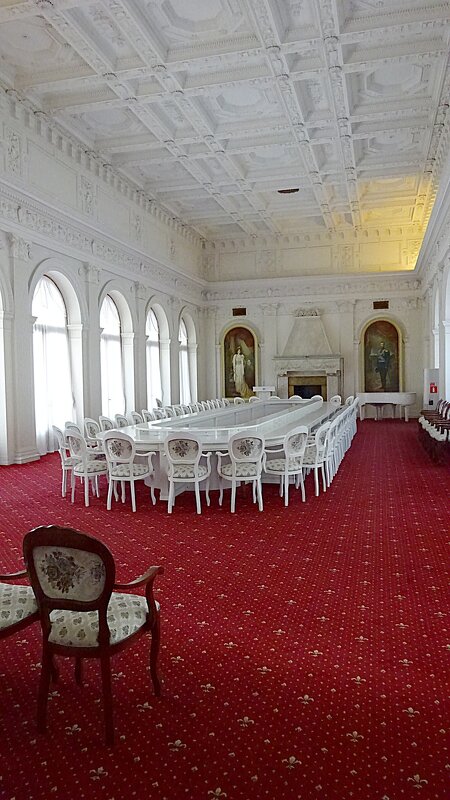 Белая столовая Ливадийского дворца - Сергей Антонов