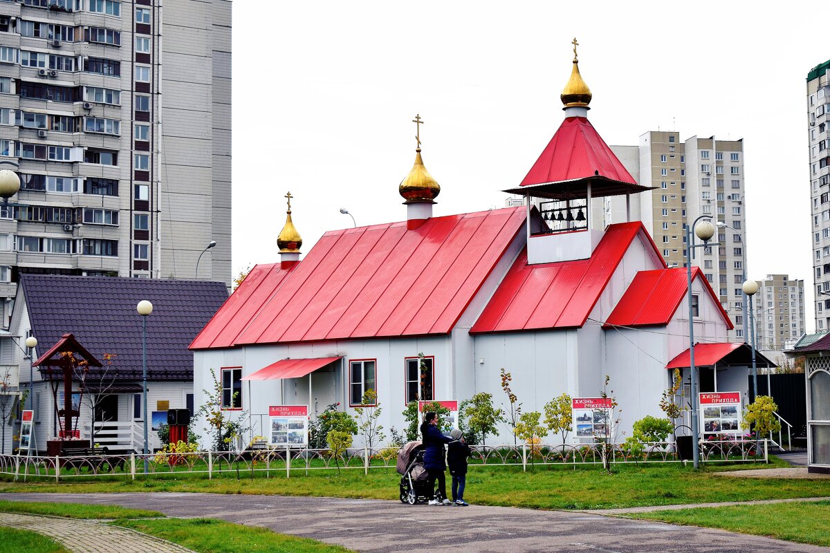 Храм в парке Артема Боровика - Татьяна Помогалова