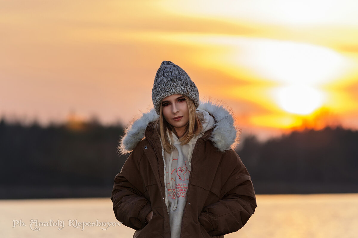 Портретная фото съёмка на закате осени - Анатолий Клепешнёв