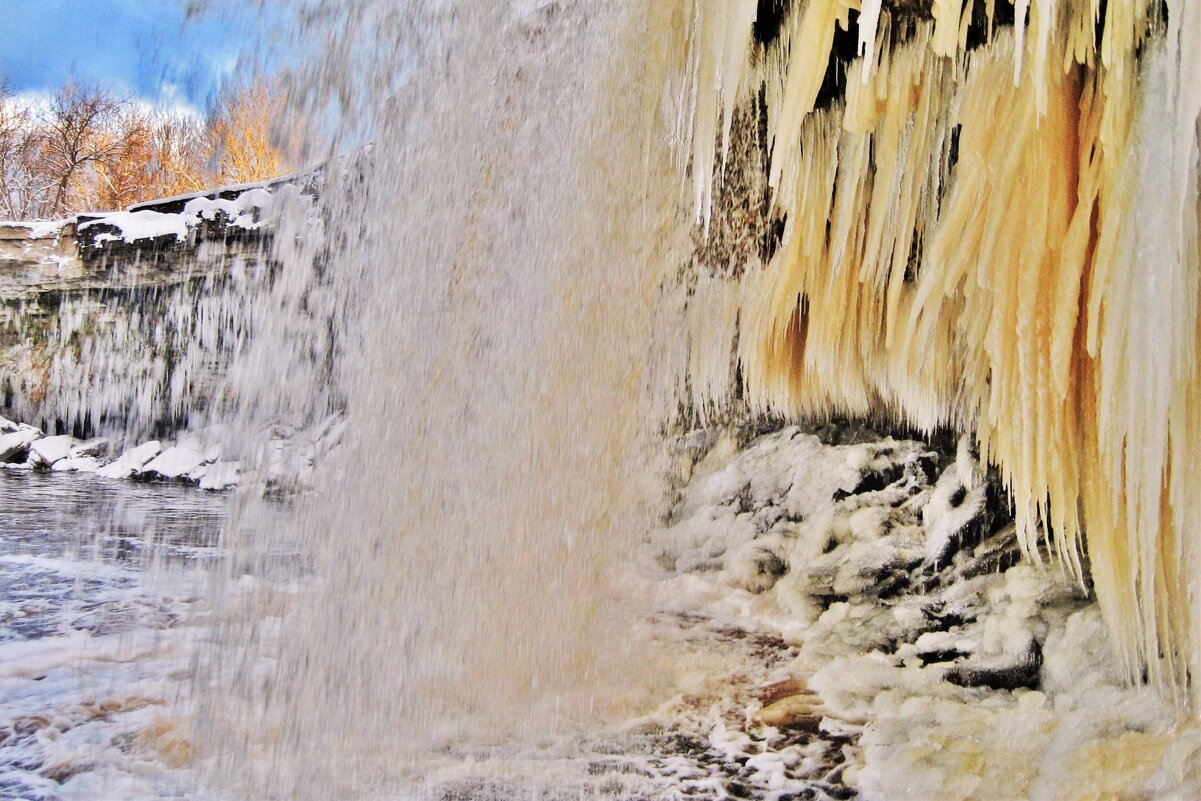 Водопад  Ягала  зимой - Aida10 