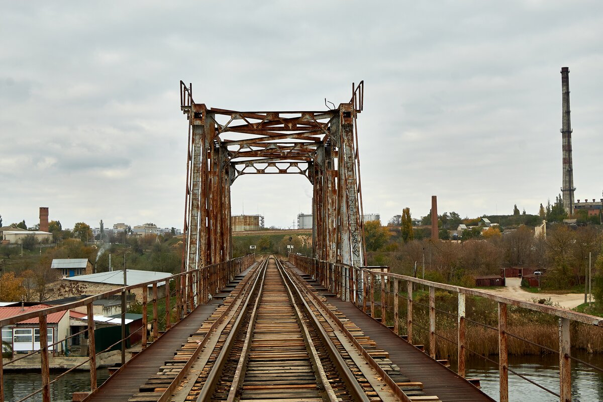 Железнодорожный мост через реку Кошевая в Херсоне - Алексей Р.