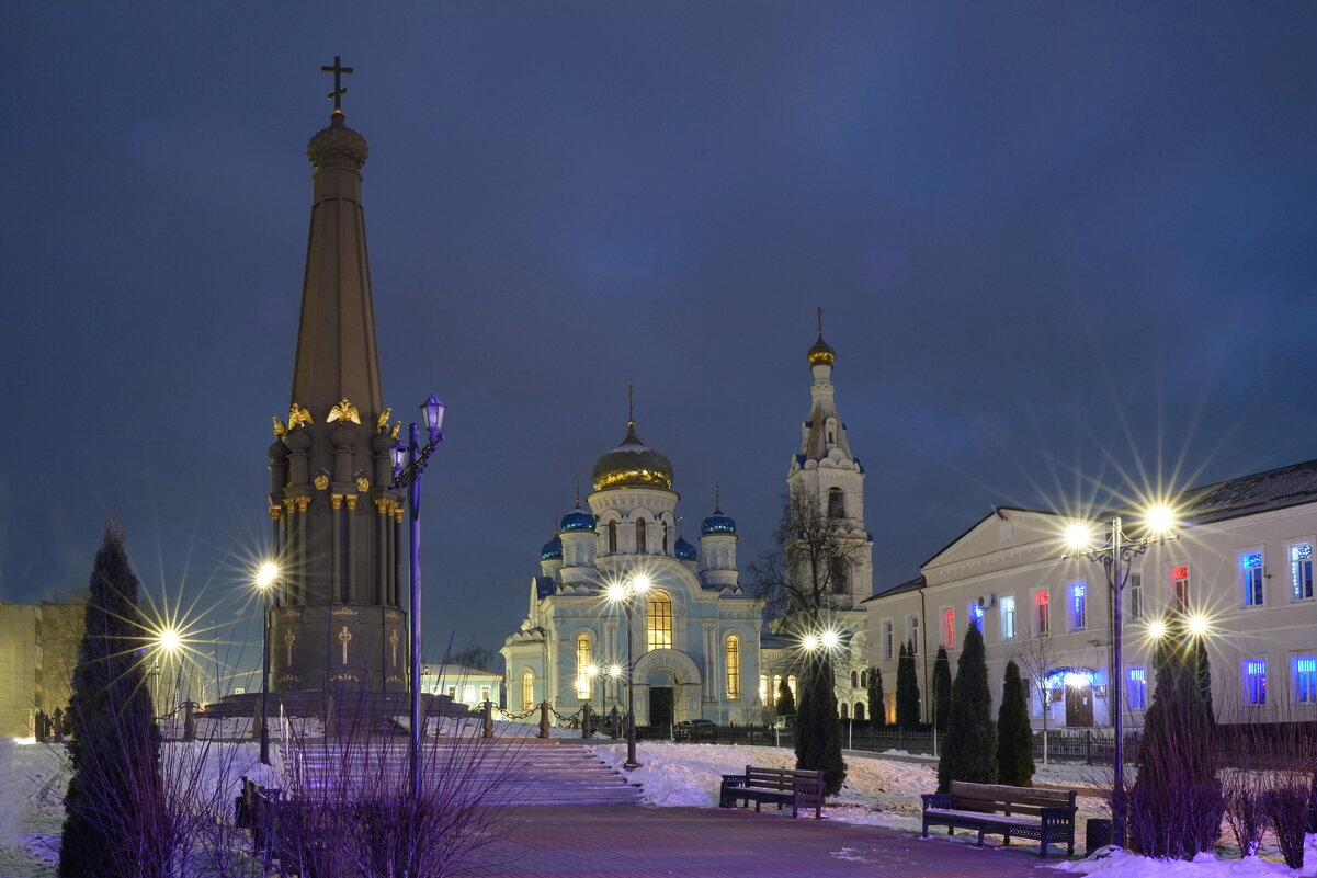 Монумент Славы и Собор Успения Пресвятой Богородицы - Иван Литвинов