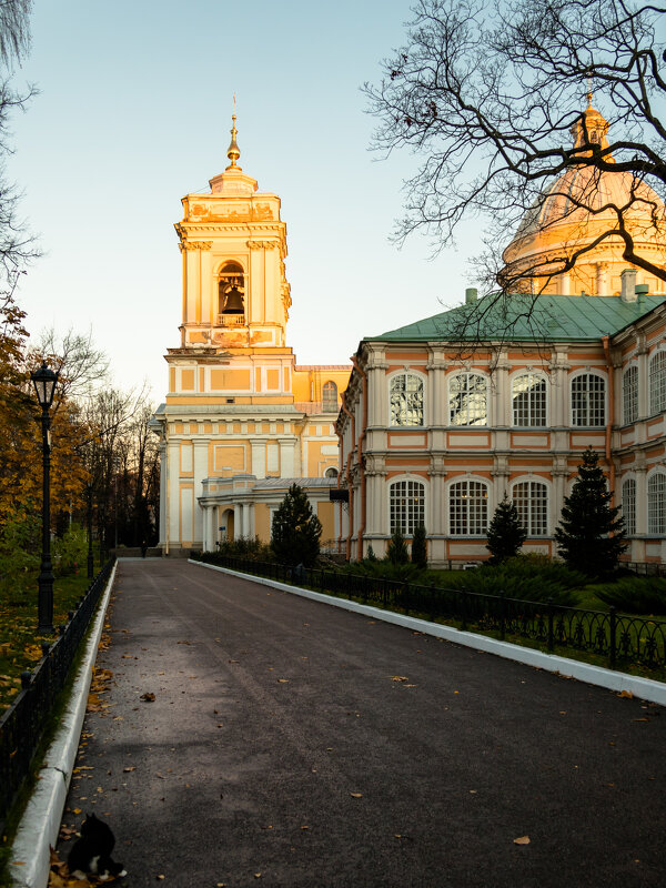 Утро в Лавре - Игорь Викторов