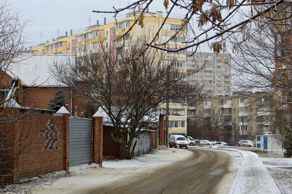 Зима припудрила дорожки - Татьяна Смоляниченко