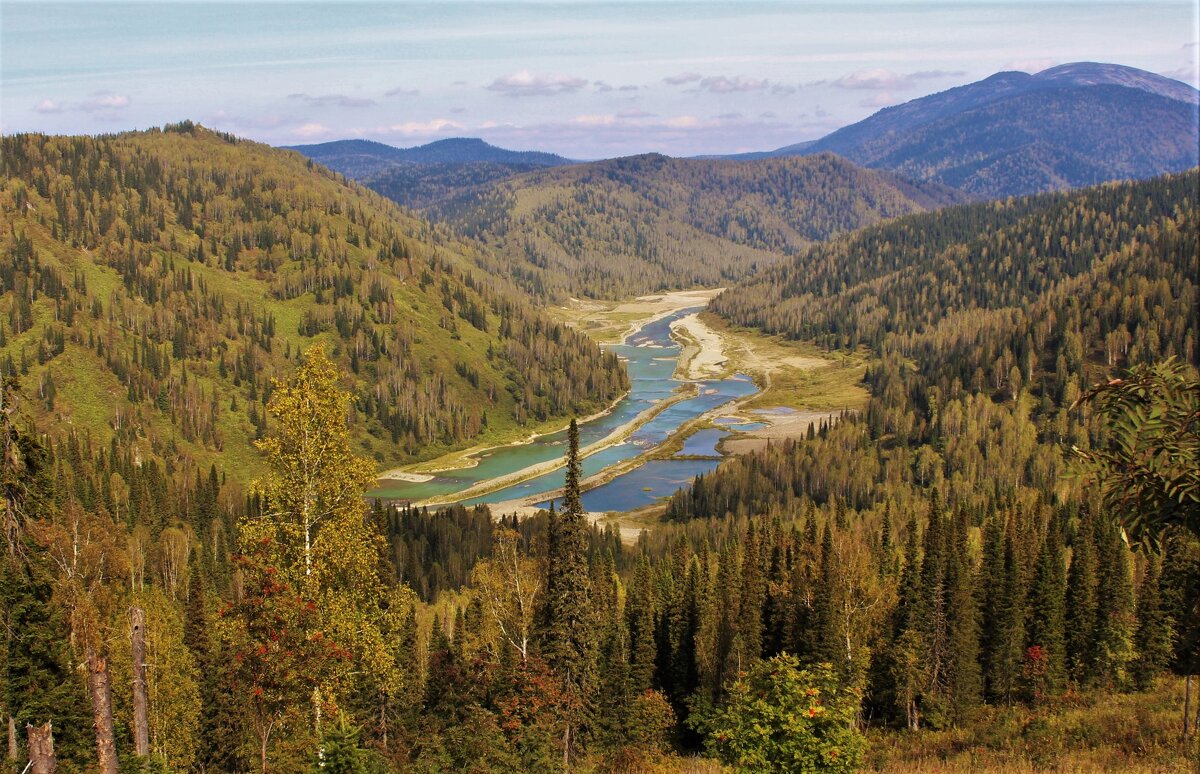 Ранняя осень в горах - Сергей Чиняев 